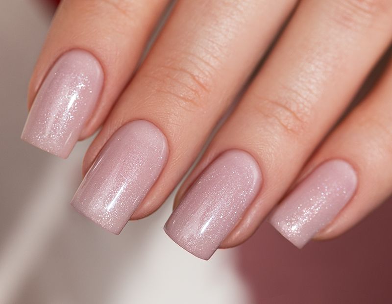 VICTORIA VYNN MEGA SHIMER PUFF BASE DE MAQUILLAJE 8ML