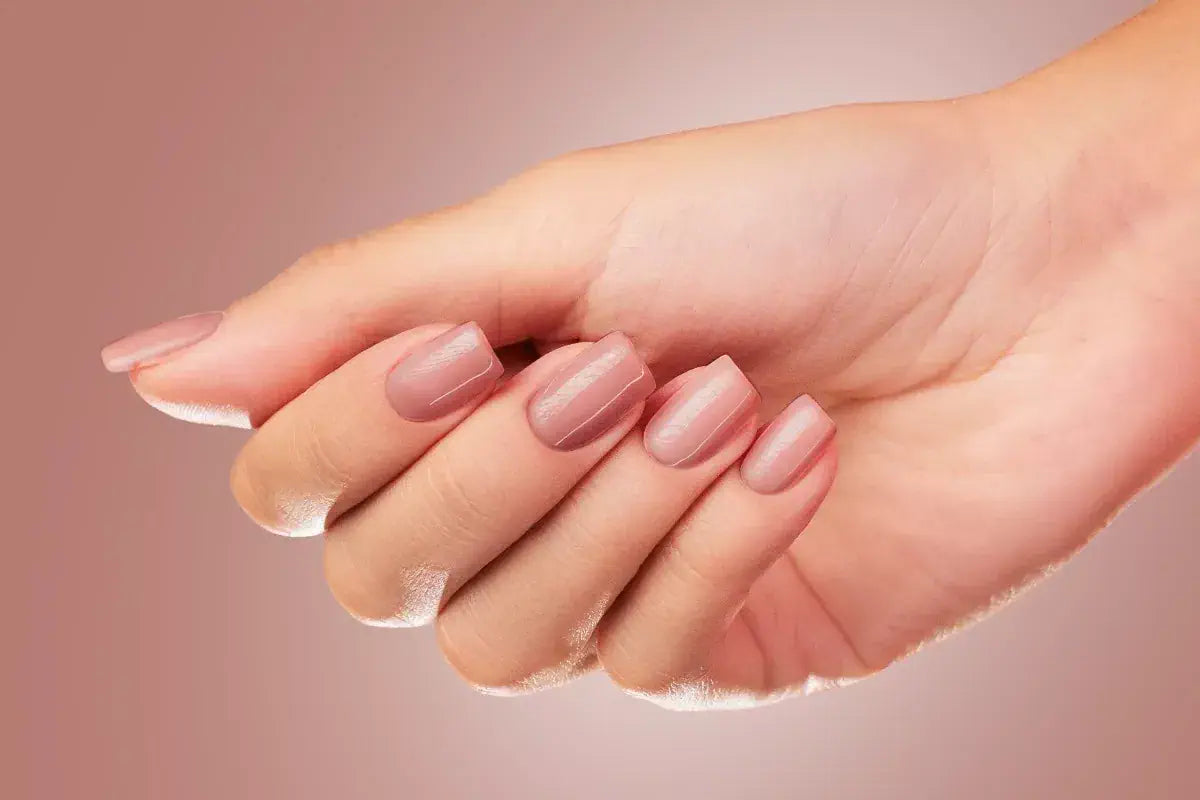 VICTORIA VYNN MEGA BASE COVER TAN 8ML